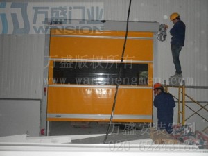 農(nóng)夫山泉（建德）新安江飲料有限公司快速門(mén)安裝案例