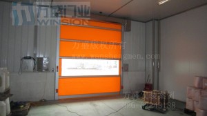廣州娃哈哈恒楓飲料有限公司快速卷門(mén)安裝案例
